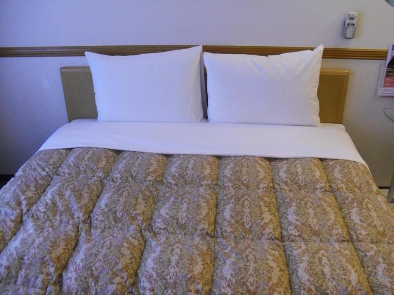 Toyoko Inn Atami Ekimae Экстерьер фото
